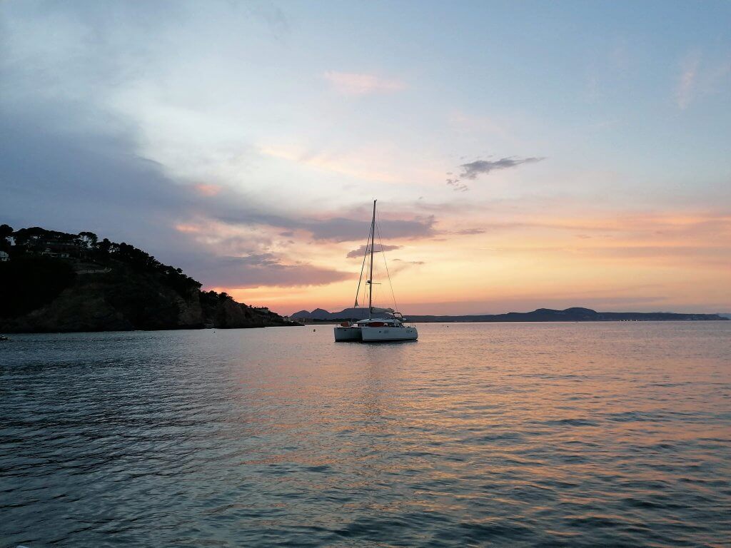 Vacaciones en velero por la Costa Brava