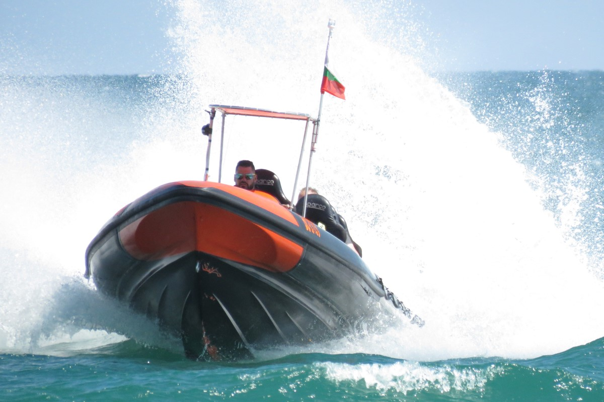 Speed Boat experience in Barcelona. Extreme adventure experience in Barcelona