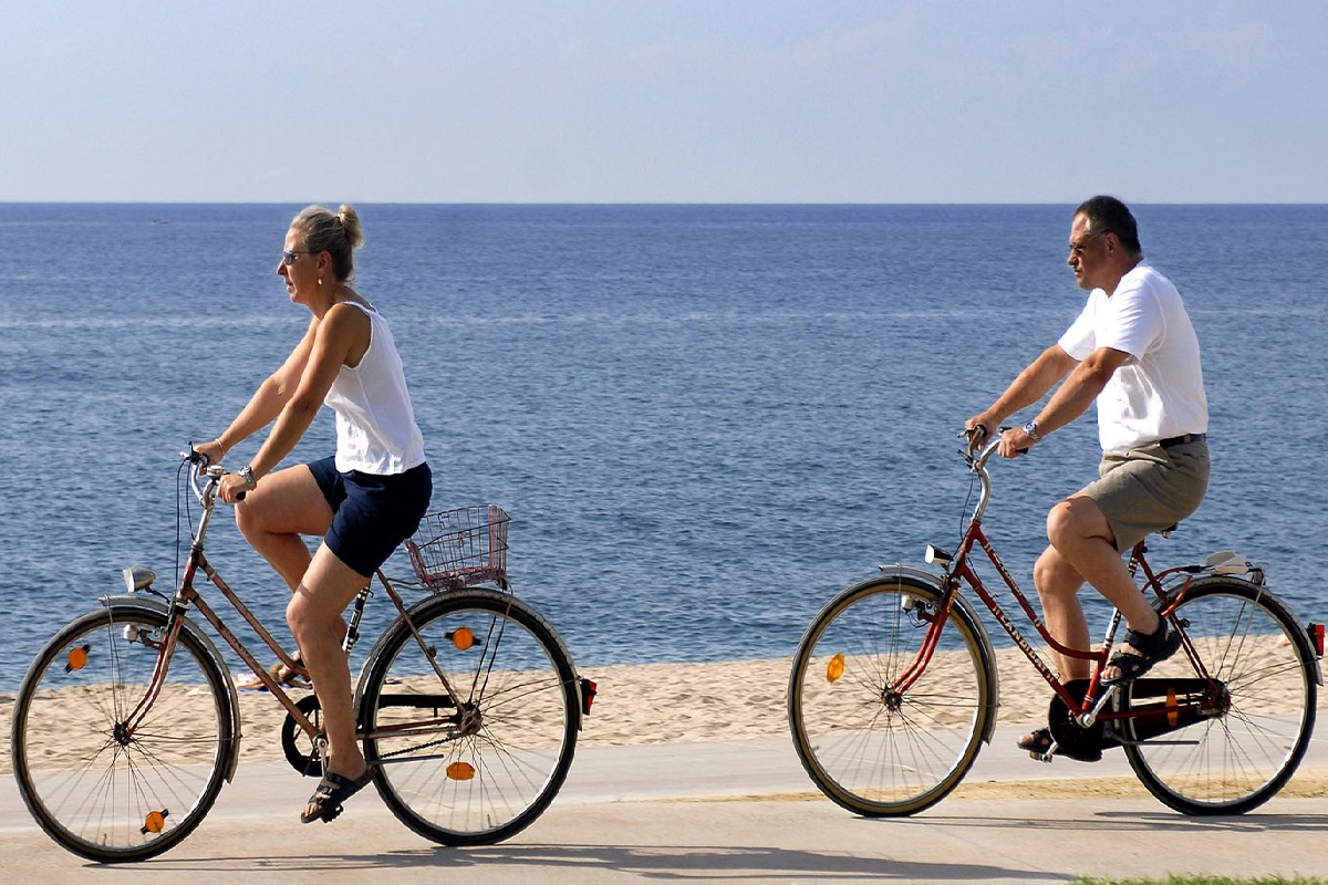 Bike tour in Barcelona with tapas