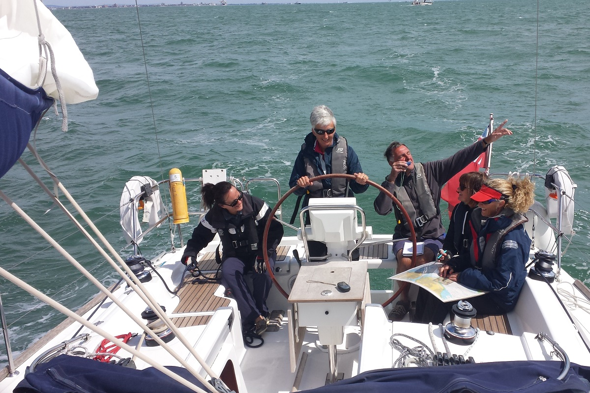 Cursos nàutics. Habilitació a vela i Balears a Barcelona