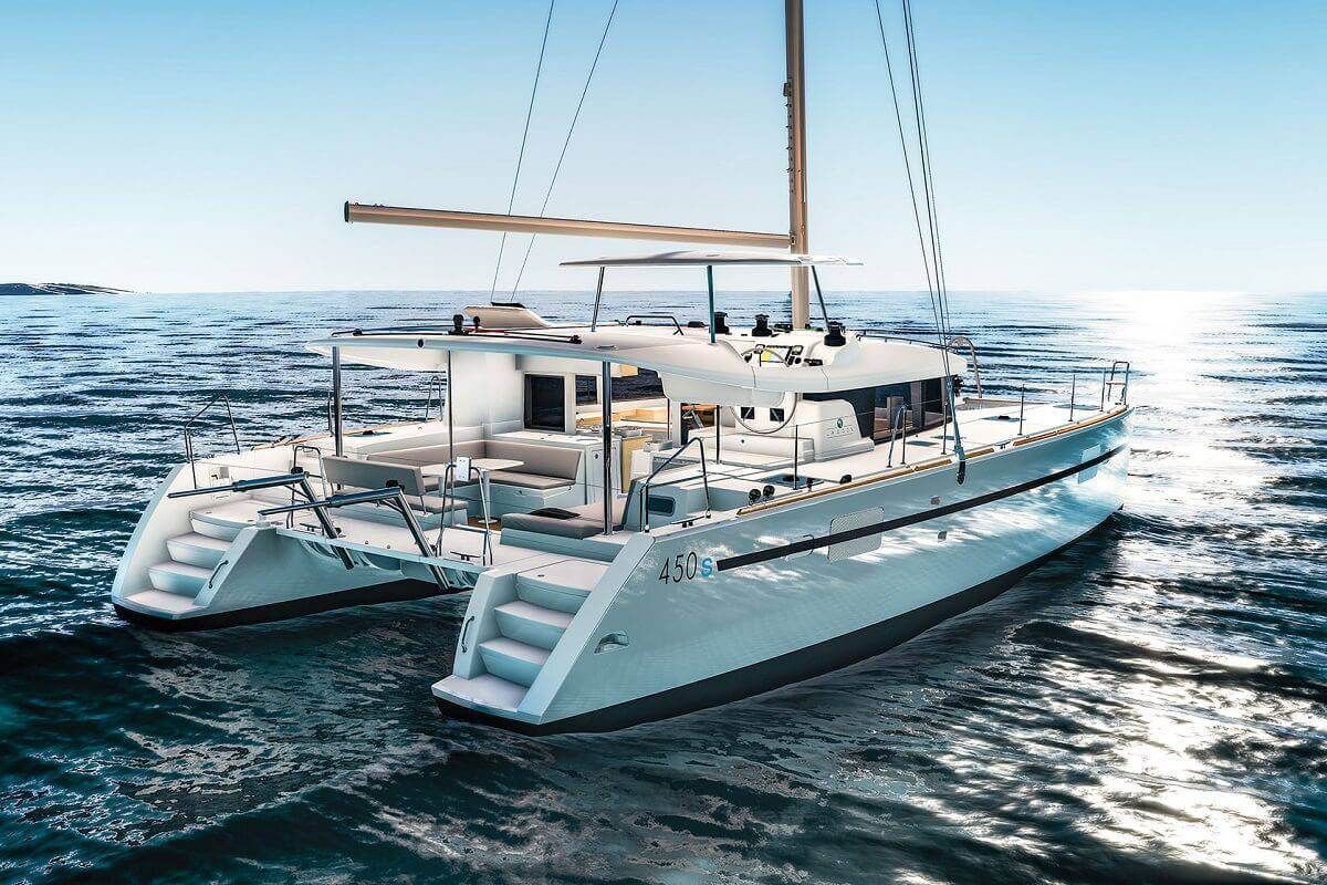 Alquiler barcos Ibiza Lagoon 450. Navegando
