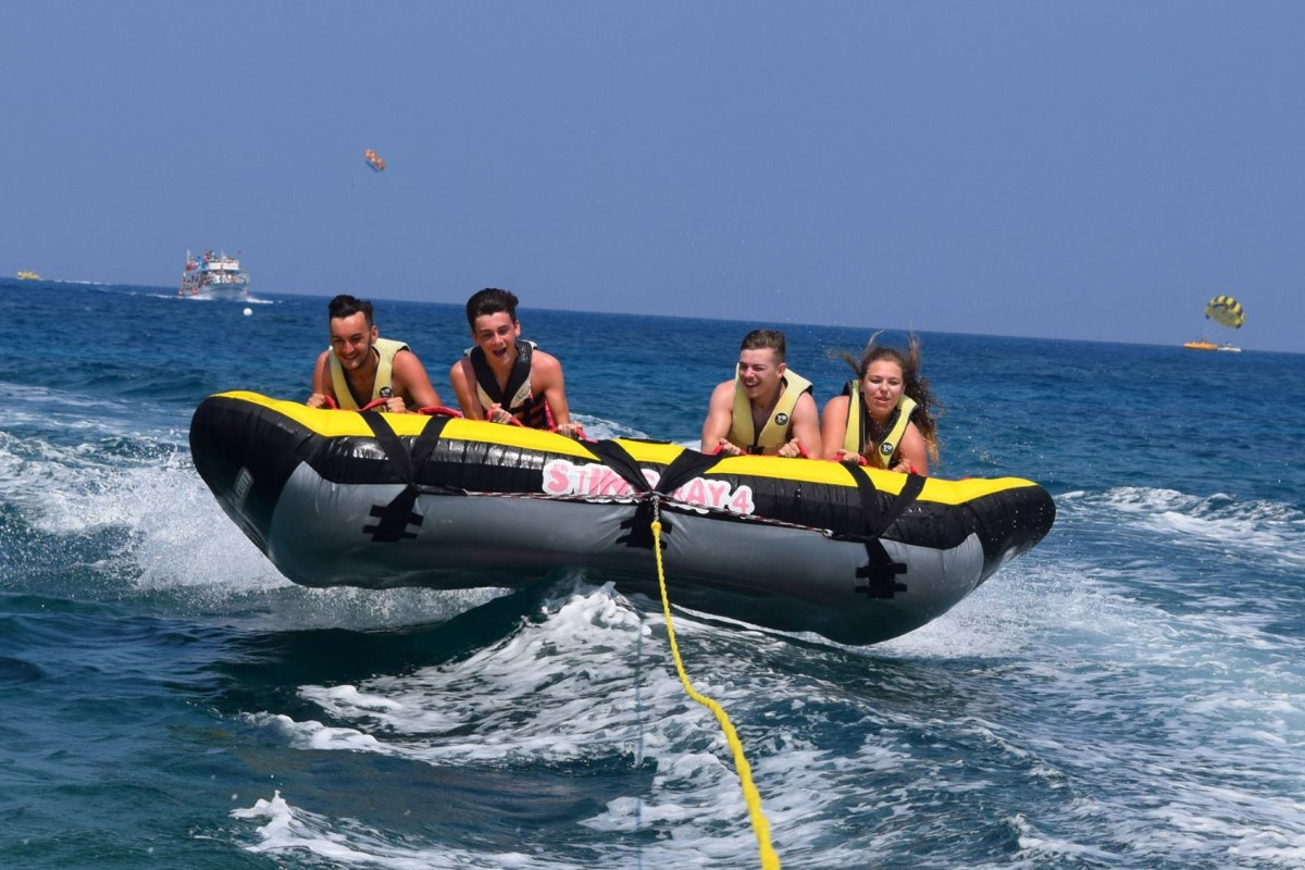 Sting ray in Barcelona, watersports and boat rentals with crew in Barcelona